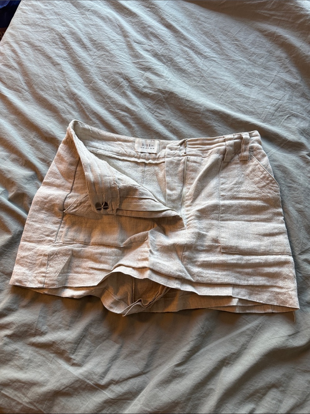 DISSH Cream Linen-Blend Skort